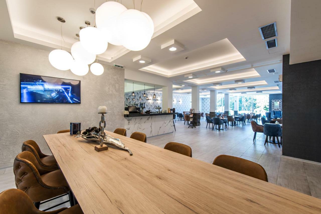 Hotel Fontana Vrnjačka Banja Exteriér fotografie